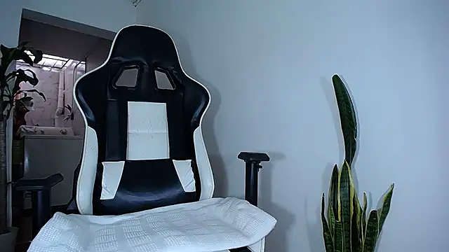 diamond black00 online show from 14, 3, 2025