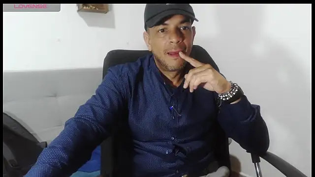 latinmartin73 online show from 21, 4, 2026