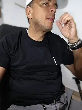 latinmartin73 online show from 26, 4, 2026