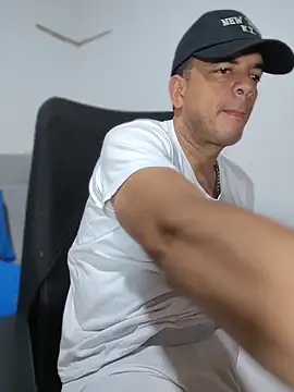 latinmartin73 online show from 30, 4, 2026