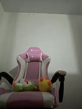 kittyfresita online show from 13, 1, 2025