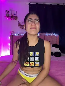 miakhalifaaa  online show from 1, 1, 2025