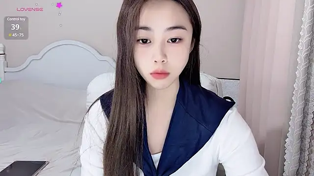 Caitlyn   online show from 30, 12, 2024