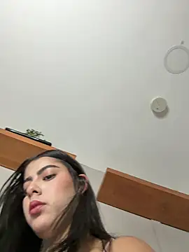 DakotaShelby online show from 25, 4, 2026