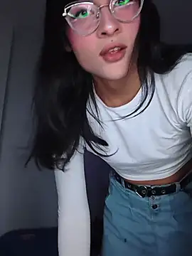 Kiitygirl online show from 2, 7, 2026