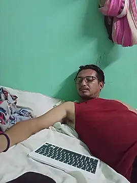 Andresguz35 online show from 18, 12, 2025