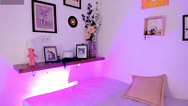 Snapshot of soy_jess03 chatting on 2, 12, 2025 soy jess03 online show from 2, 12, 2025