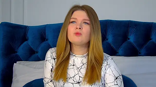 CrystalLyons online show from 21, 1, 2025