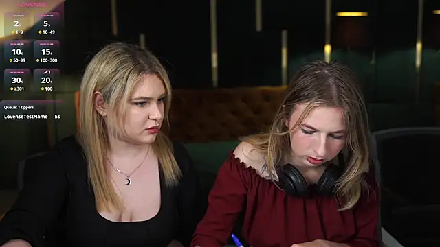 Snapshot of Michelle_054 chatting on 16, 12, 2024 Michelle 054 online show from 16, 12, 2024