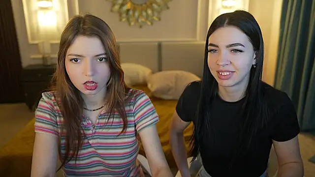 Snapshot of Michelle_054 chatting on 22, 3, 2025 Michelle 054 online show from 22, 3, 2025