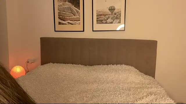 aryamirelle online show from 12, 11, 2025