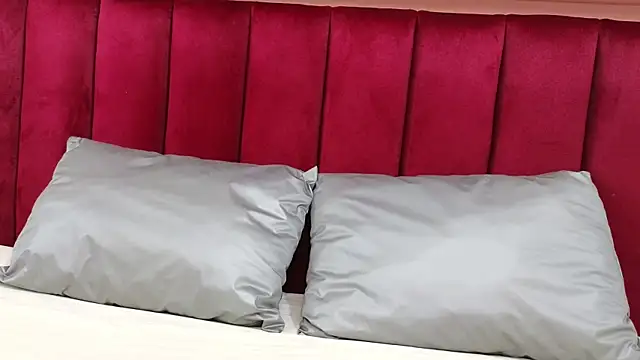 JESSYCORTES online show from 10, 3, 2025