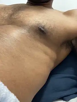 Lucascacaca online show from 4, 4, 2026