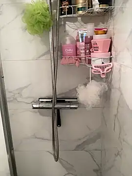 Lucascacaca online show from 24, 4, 2026