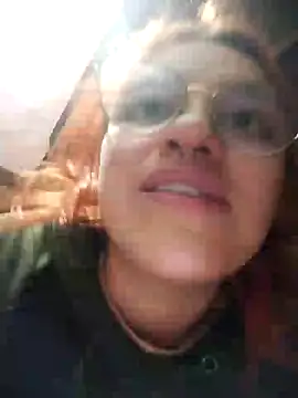 SophiaWeestt99 online show from 2, 3, 2025