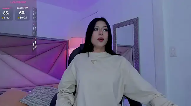 Snapshot of ZaraLim chatting on 6, 2, 2025 ZaraLim online show from 6, 2, 2025