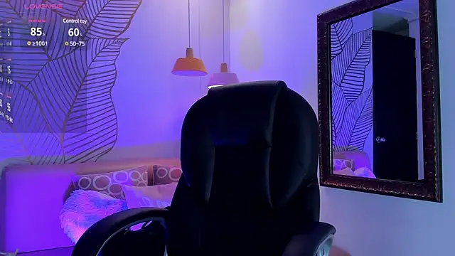 Snapshot of ZaraLim chatting on 28, 2, 2025 ZaraLim online show from 28, 2, 2025