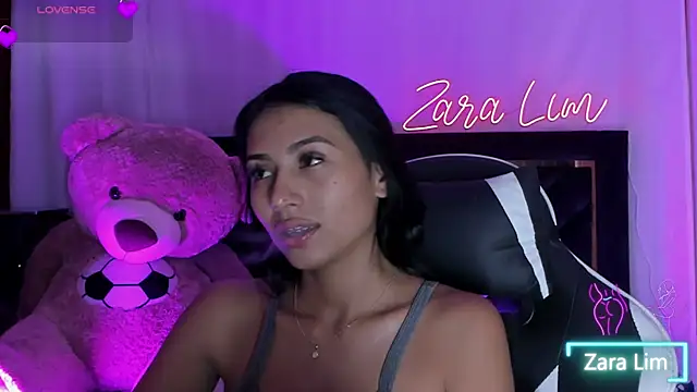 Snapshot of ZaraLim chatting on 26, 9, 2025 ZaraLim online show from 26, 9, 2025