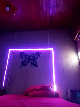 mariposapontiak420 online show from 19, 3, 2025