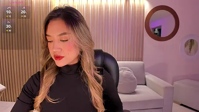 RebeccaHudson online show from 30, 9, 2025