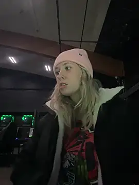 M1ssyk1ssy online show from 31, 12, 2024