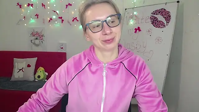 VasilisaSii online show from 4, 5, 2026