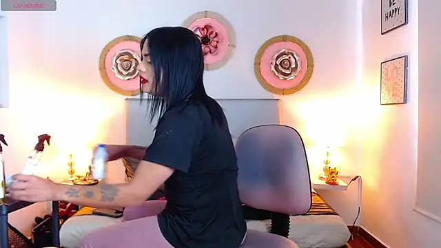 zoe hecate sexx online show from 29, 4, 2026