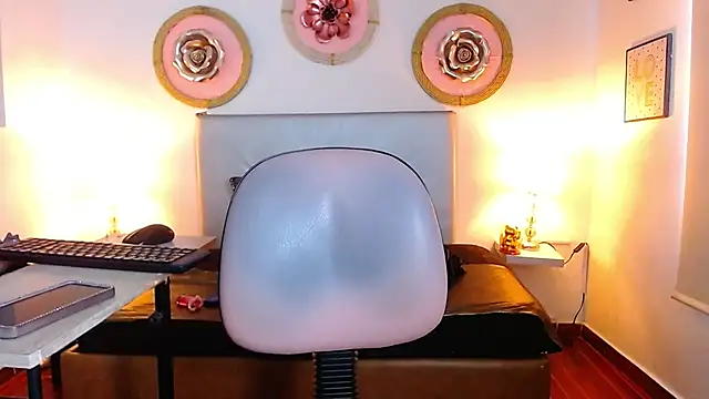 zoe hecate sexx online show from 17, 6, 2026