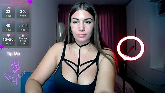 LinaSparks online show from 10, 3, 2026