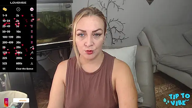 karen mature69 online show from 5, 3, 2025