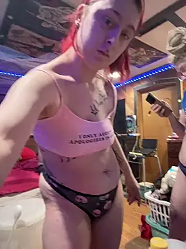 NovaLove2002 online show from 3, 3, 2025