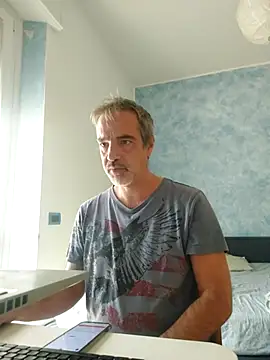 Marcolino183 online show from 3, 10, 2025