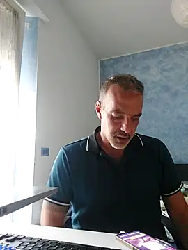 Snapshot of Marcolino183 chatting on 26, 7, 2026 Marcolino183 online show from 26, 7, 2026