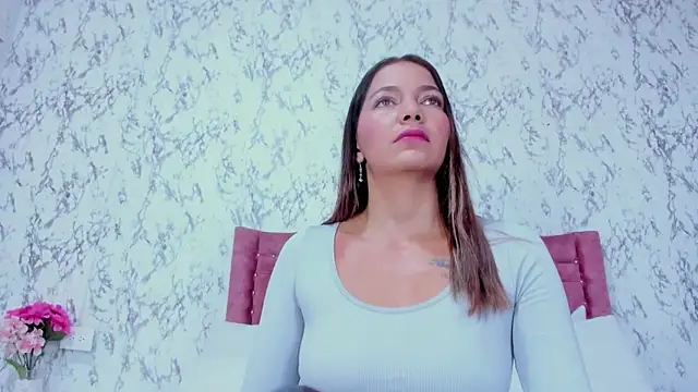 Mia Malkovaa  online show from 17, 2, 2026