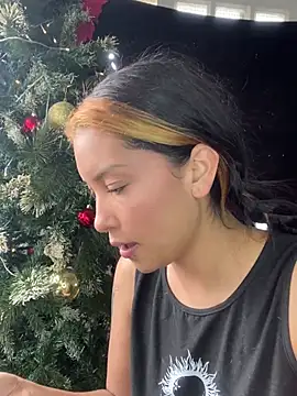 Snapshot of baby_lizy chatting on 28, 12, 2024 baby lizy online show from 28, 12, 2024