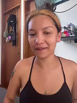 Snapshot of baby_lizy chatting on 31, 12, 2024 baby lizy online show from 31, 12, 2024