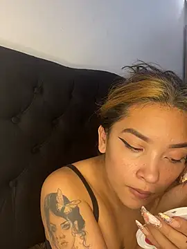 Snapshot of baby_lizy chatting on 9, 2, 2025 baby lizy online show from 9, 2, 2025