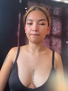 Snapshot of baby_lizy chatting on 9, 2, 2025 baby lizy online show from 9, 2, 2025