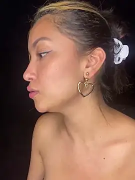 Snapshot of baby_lizy chatting on 10, 2, 2025 baby lizy online show from 10, 2, 2025