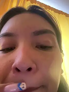 Snapshot of baby_lizy chatting on 9, 10, 2025 baby lizy online show from 9, 10, 2025