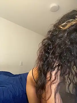 Snapshot of baby_lizy chatting on 30, 10, 2025 baby lizy online show from 30, 10, 2025