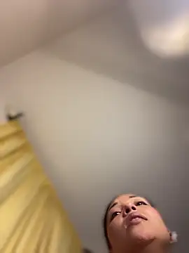 baby lizy online show from 26, 4, 2026