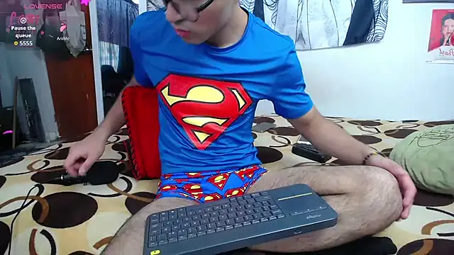 dylan fun18 online show from 23, 7, 2026