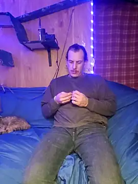 Snapshot of froggymclovin222 chatting on 28, 11, 2025 froggymclovin222 online show from 28, 11, 2025