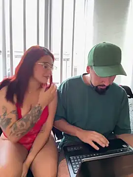 Snapshot of camianddanna chatting on 14, 12, 2024 camianddanna online show from 14, 12, 2024