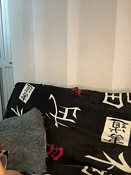 Snapshot of camianddanna chatting on 25, 12, 2024 camianddanna online show from 25, 12, 2024