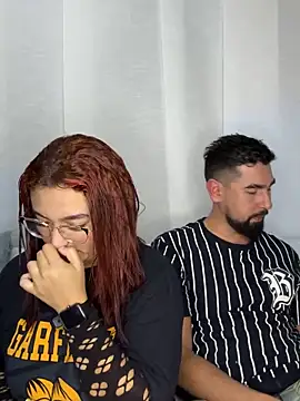 Snapshot of camianddanna chatting on 8, 1, 2025 camianddanna online show from 8, 1, 2025