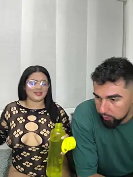 Snapshot of camianddanna chatting on 18, 1, 2025 camianddanna online show from 18, 1, 2025