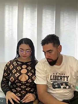 Snapshot of camianddanna chatting on 30, 1, 2025 camianddanna online show from 30, 1, 2025