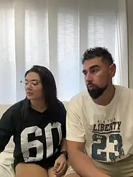 Snapshot of camianddanna chatting on 9, 2, 2025 camianddanna online show from 9, 2, 2025